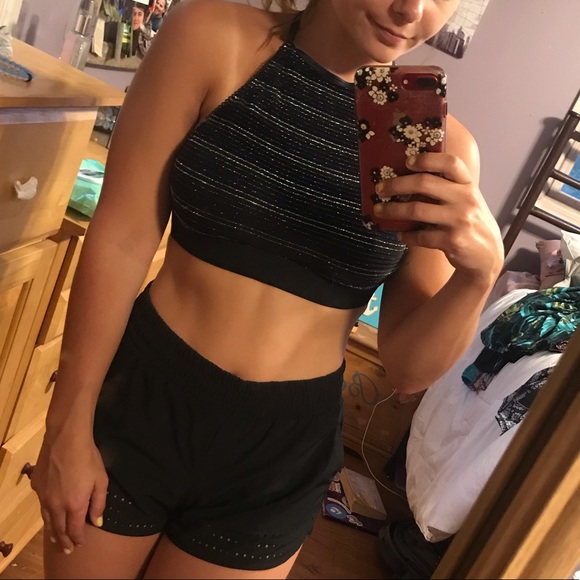 Bralette - Picture 2 of 4